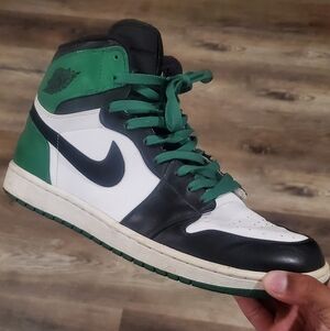 Nike Air Jordan 1